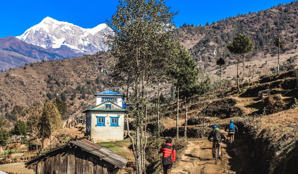 big-1a89141d2579a1c52a858d2cd7a1d3ad