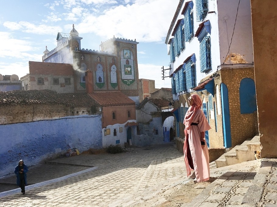 Niea in the colorful streets of Chefchaouen
