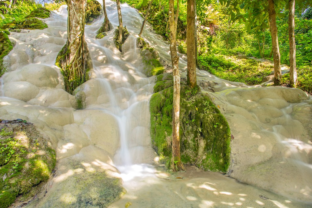 'Sticky Waterfall'