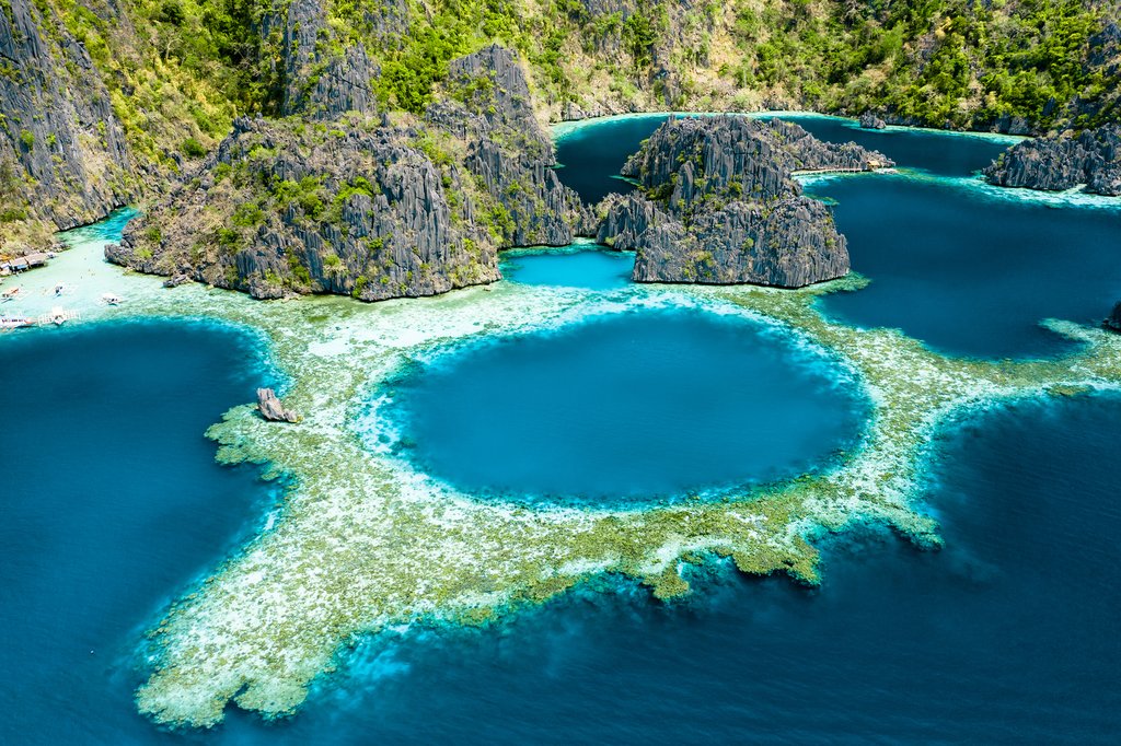 Coron lagoons