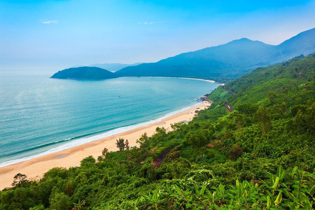 The coastal view from Hai Van Pass