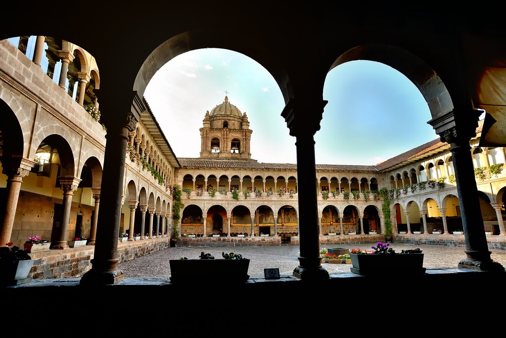 The cloisters of Iglesia de Santom Domingo, at the Qorikancha ruins