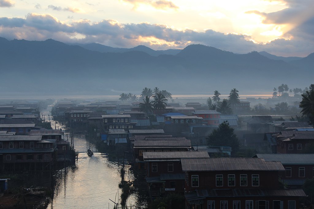 Hot-Air Ballooning over Inle Lake