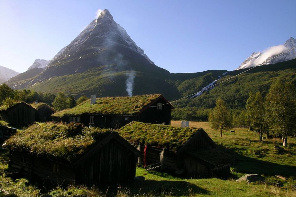 Innerdalstårnet