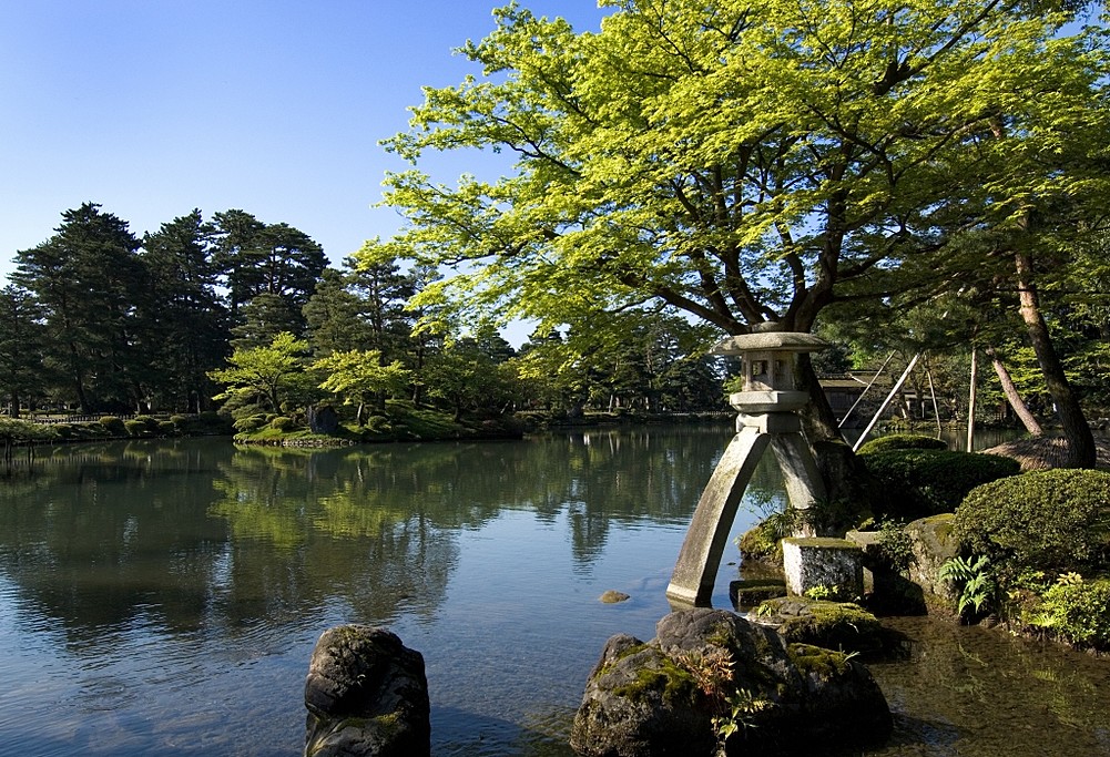 Kenrokuen Garden in Kanazawa