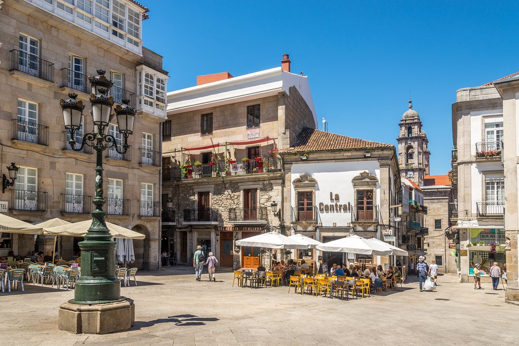 Street life in Vigo