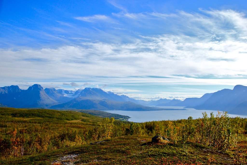 View over Ullsfjord