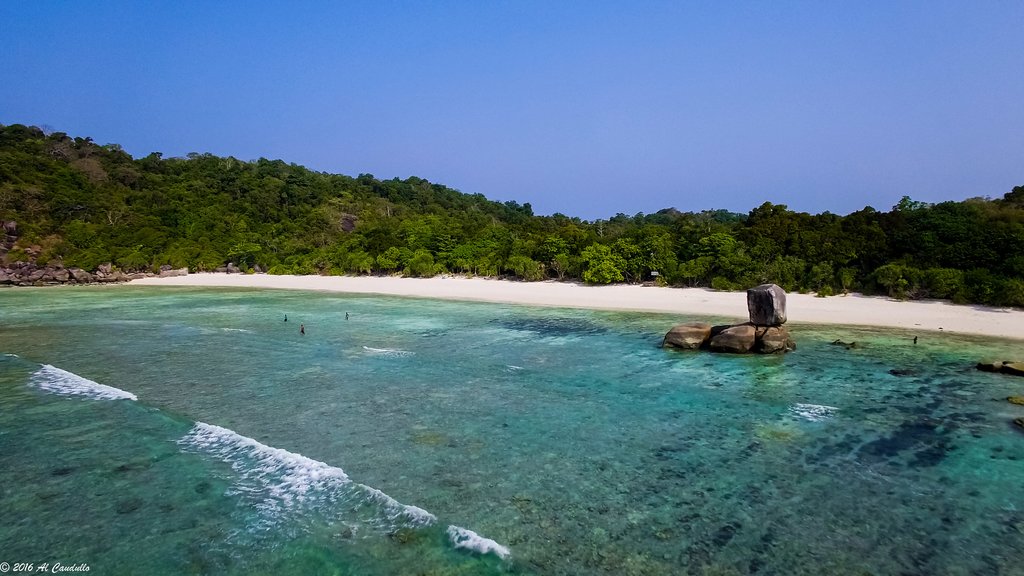 Tropical climate in the Myeik Archipelago