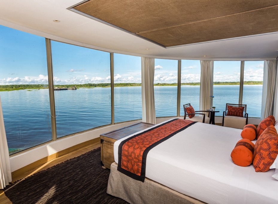 A luxury suite aboard the Delfin II (Photo courtesy of Delfin Amazon Cruises)