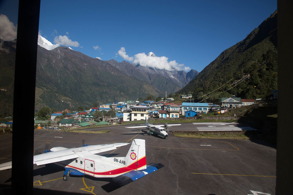 Flying into Lukla