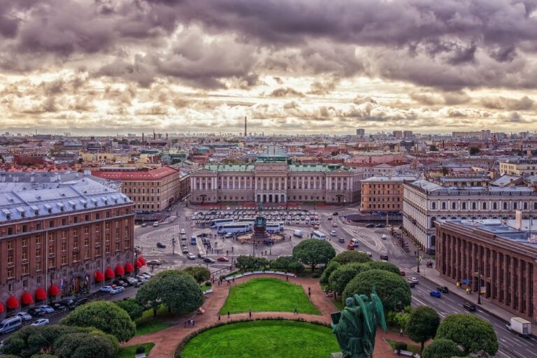Hidden Gems of Moscow, Veliky Novgorod, and St. Petersburg - 14 Days