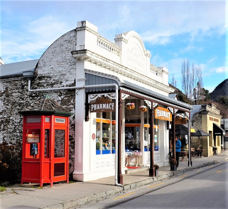 Arrowtown, a town neighboring Queenstown