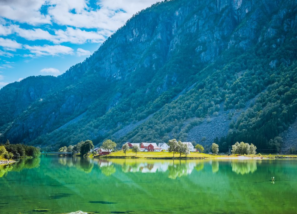 Summer scenery near Eidfjord
