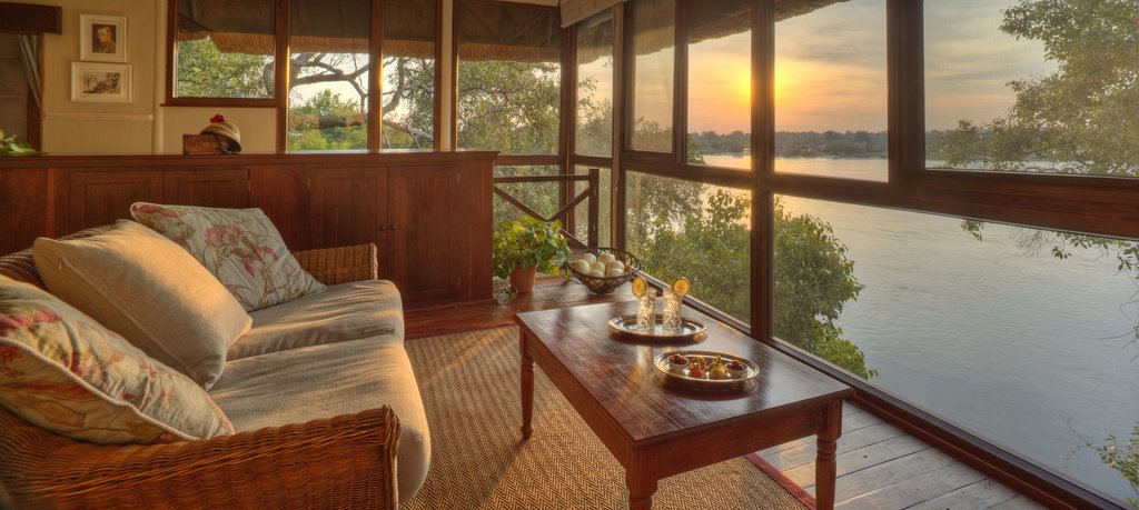 River View Suite Lounge