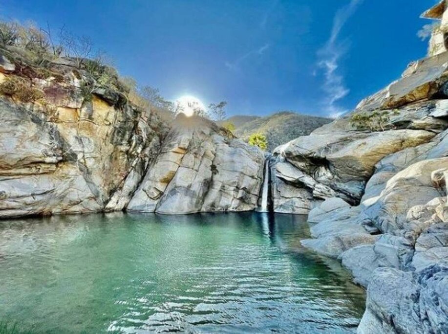 La Zorra Canyon and Santa Rita's pristine hot springs