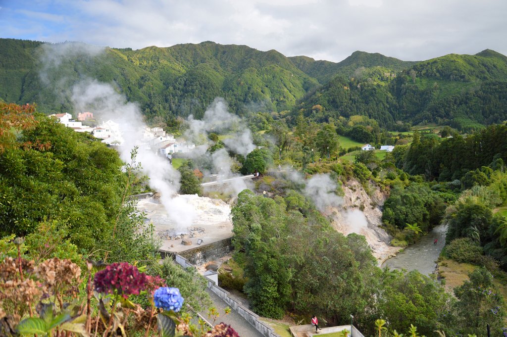 Self-Guided Tour of Furnas (With Roadbook)