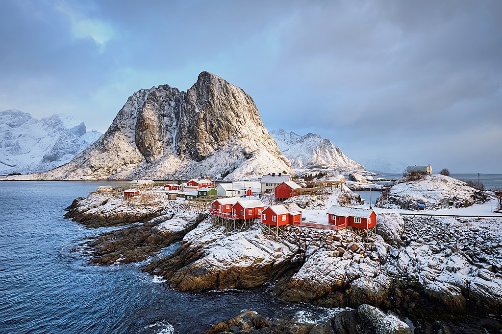 The picturesque village of Hamnøy