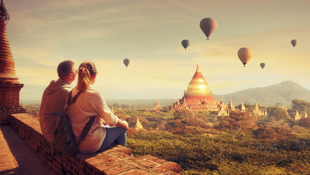 Watching hot air balloons at dawn in Yangon