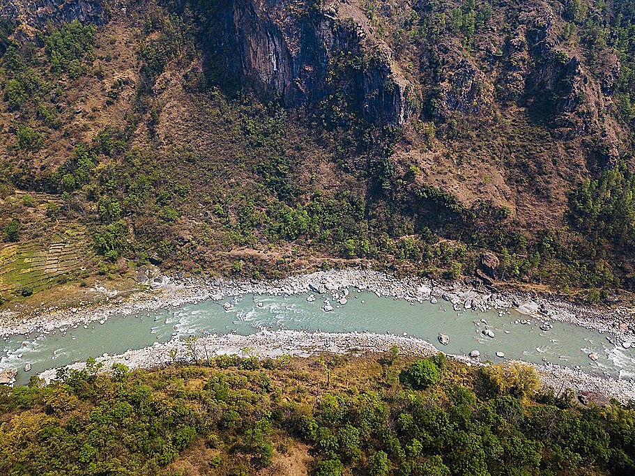 Aerial view of the Kali Gandaki River next to Tatopani