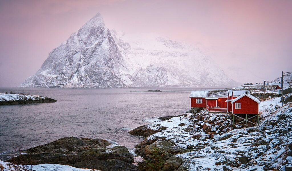 Famous tourist attraction Hamnoy fishing village on Lofoten Isla