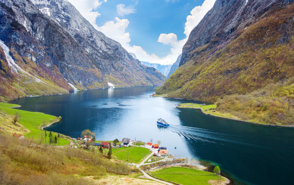 Nærøyfjord's narrow passage