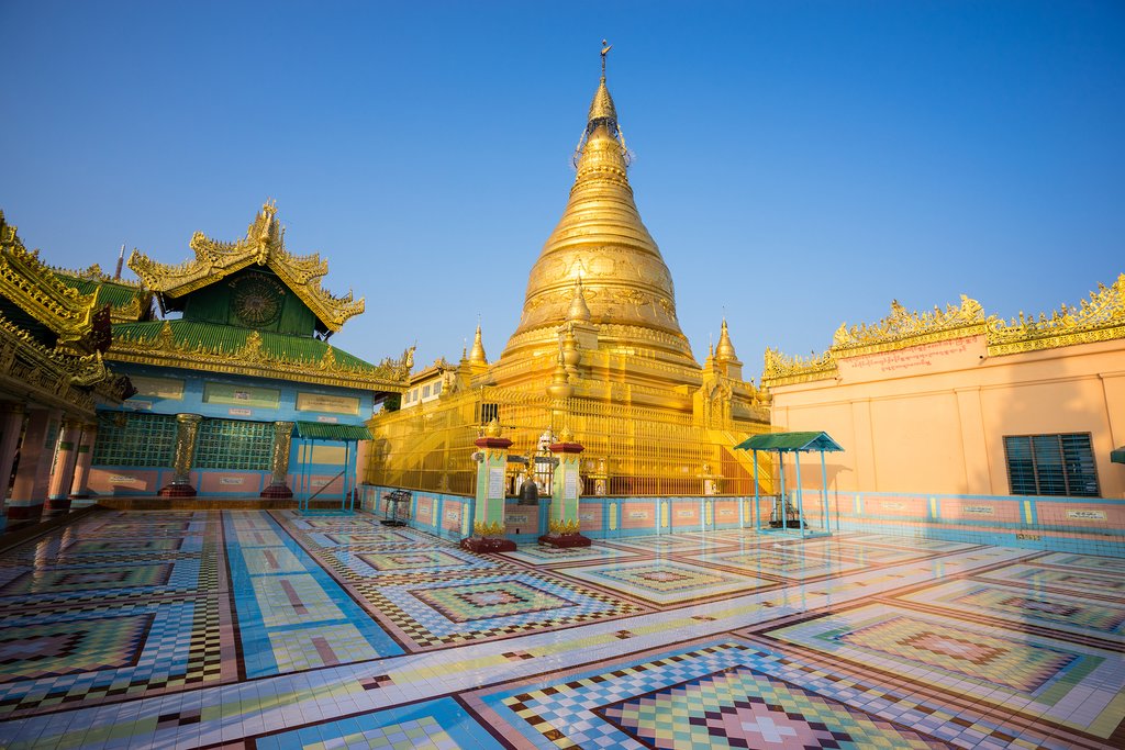 Soon Oo Ponya Shin Pagoda