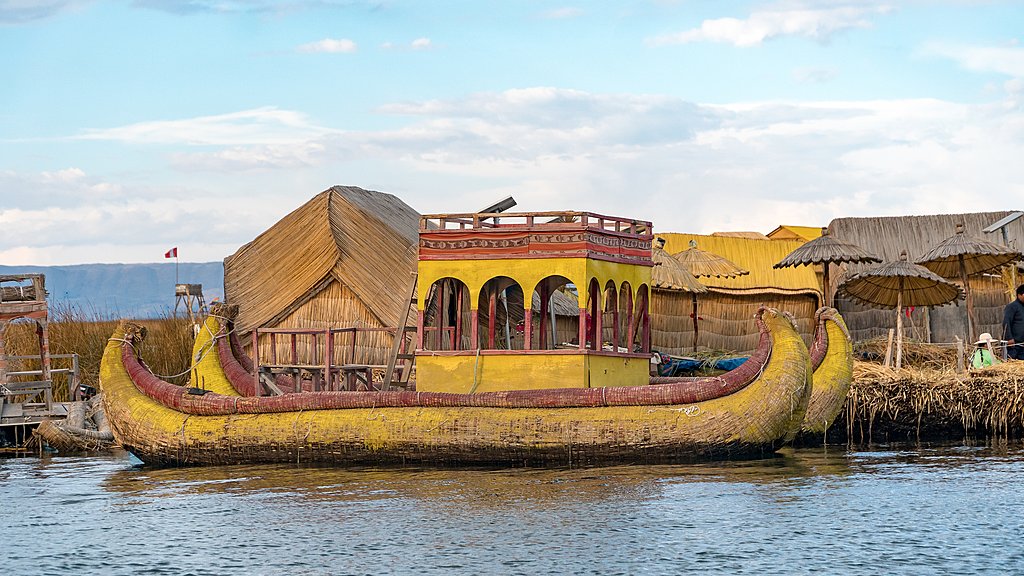 Totora, a thick reed, is the basis for constructions here