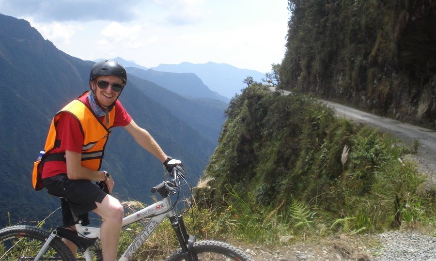 Enjoy a downhill free ride from the Andes to the high jungle.