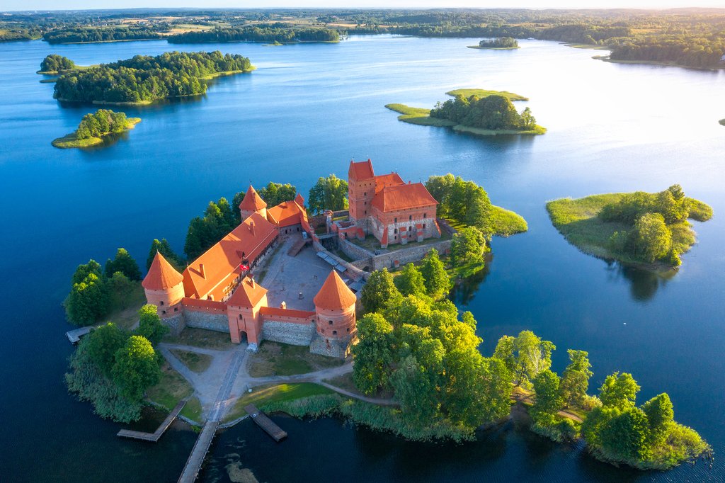Trakai Castle on Lake Galvé