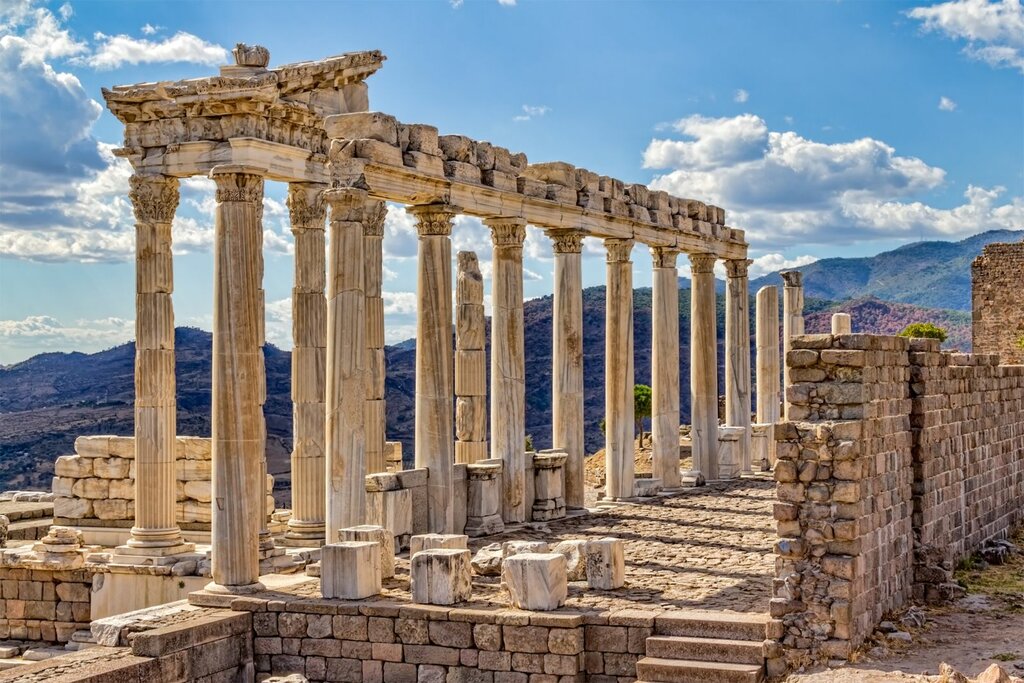 Discover Pergamon and the Ancient Healing Center Asclepion