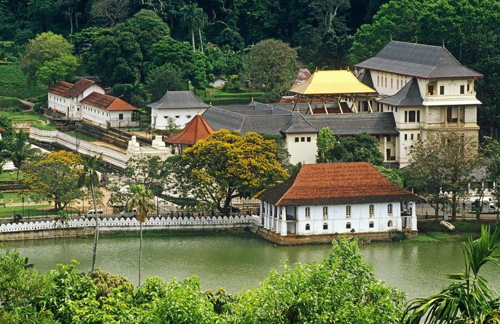 Kandy Temple of Sacred Tooth Relic