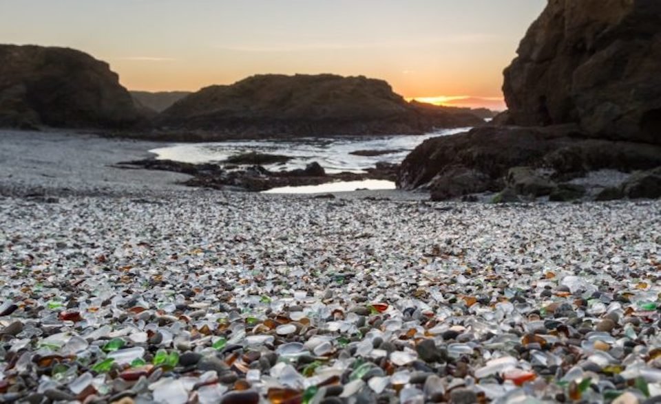 Glass Beach Fort Bragg (Photo courtesy of californiabeaches.com)