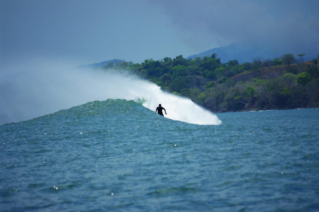Surfing in Santa Catalina