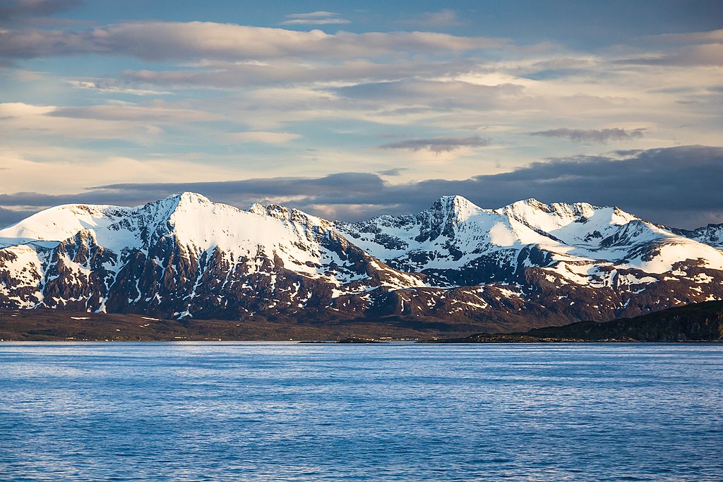 Snowcapped coastline near Alta