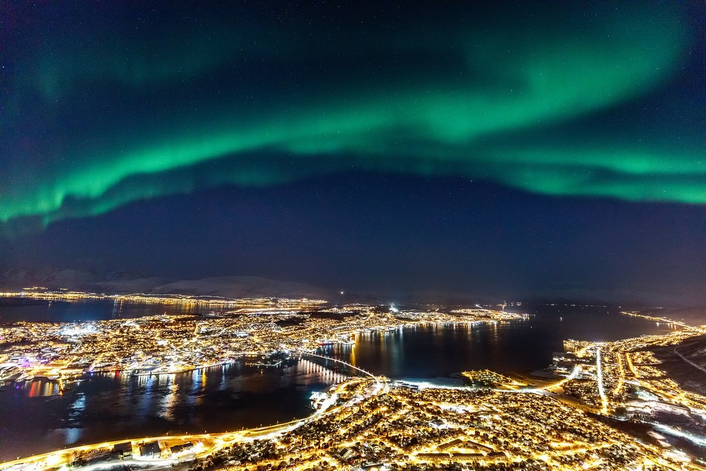 Tromso's picturesque setting