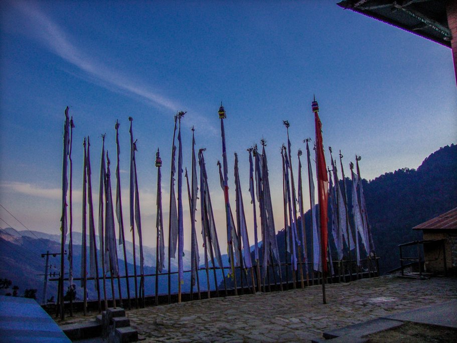 Tibetian pray flags at Sing gomba