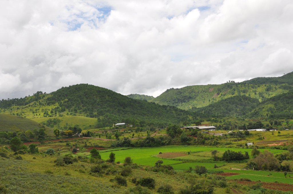 The winding roads and green landscape of the Shan Hills are a welcome relief from the heat