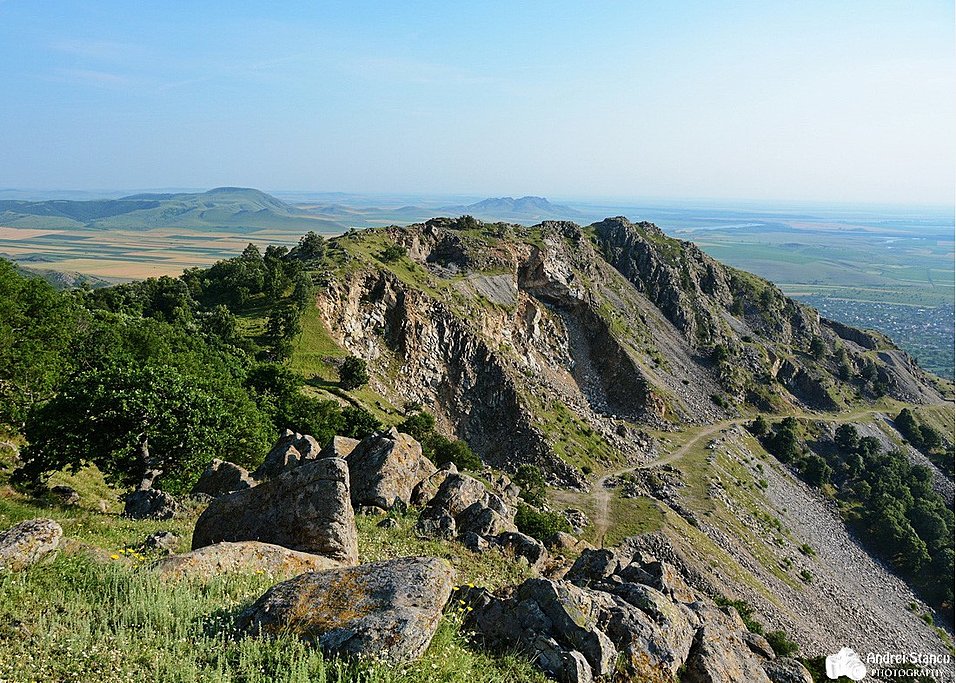 Tutuiatu Peak