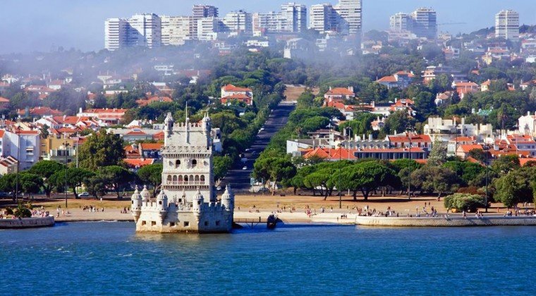 See the sights on your Tagus River Cruise