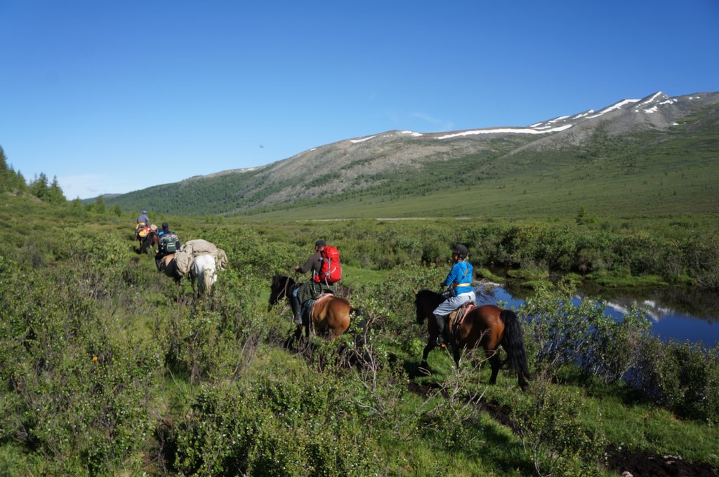 Horse riding back to base camp