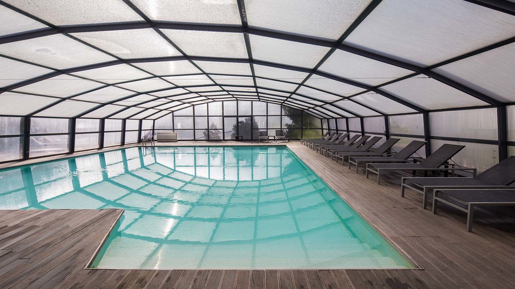 Monchique Resort & Spa's indoor pool