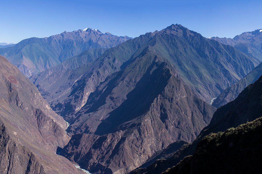 Down into the Apurimac Canyon (© Jason Mulvaney)
