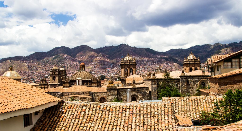 Cusco is characterized by impressive colonial and Incan architecture © Kiki Deere