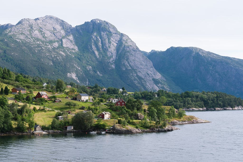 Jaw-dropping views of the Hardangerfjord