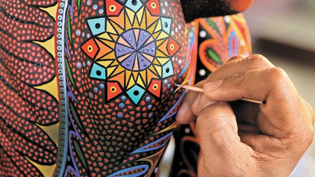 A Journey through Traditional Handicraft in Oaxaca_x000D_