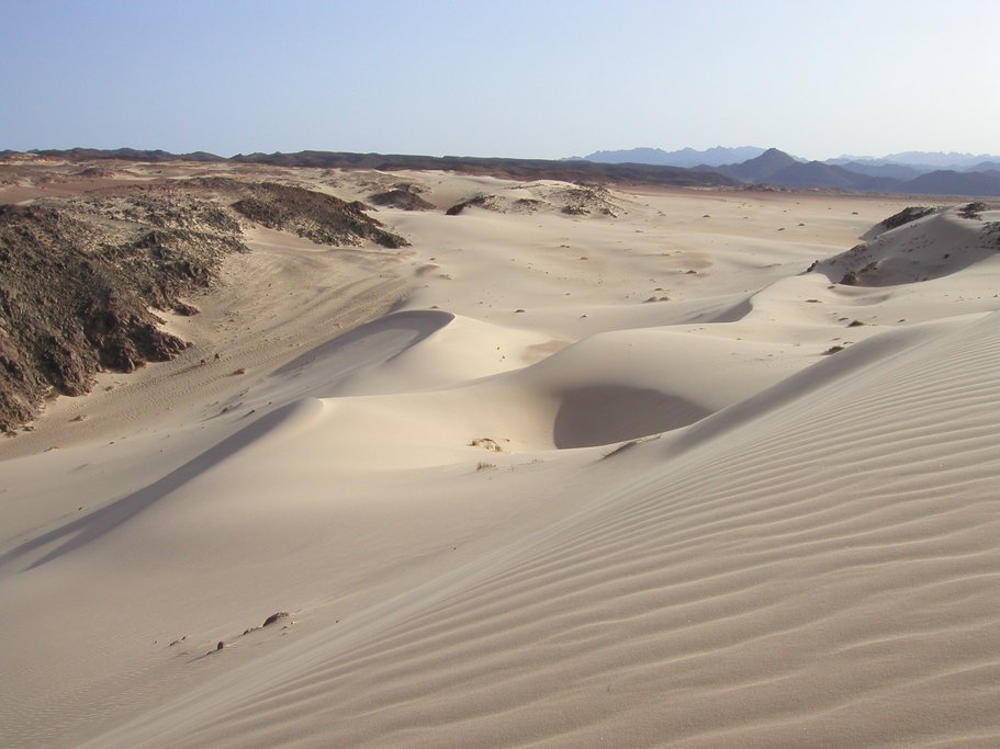 The sand dunes in the Agafay Desert