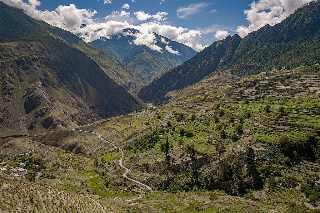 Enroute to Dunai Village