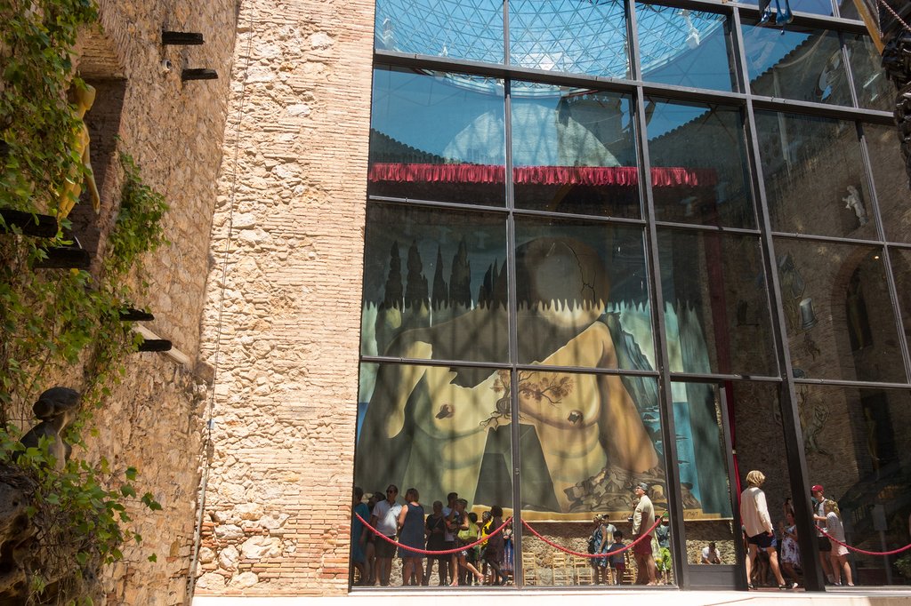Dalí Theatre in Figueres