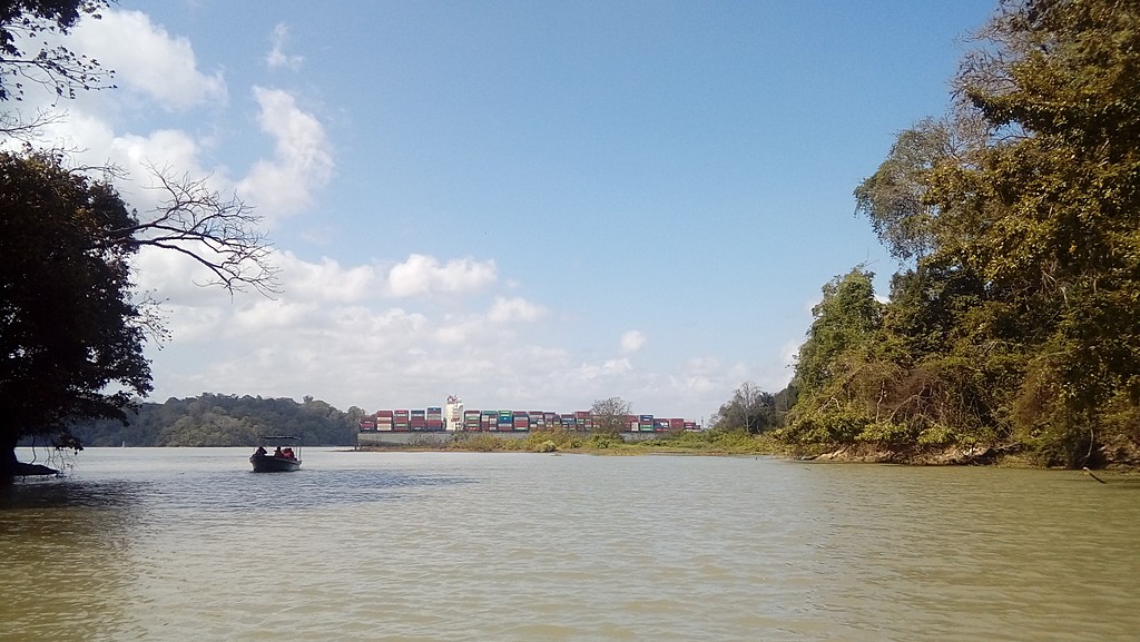 Cargos in the Panama Canal
