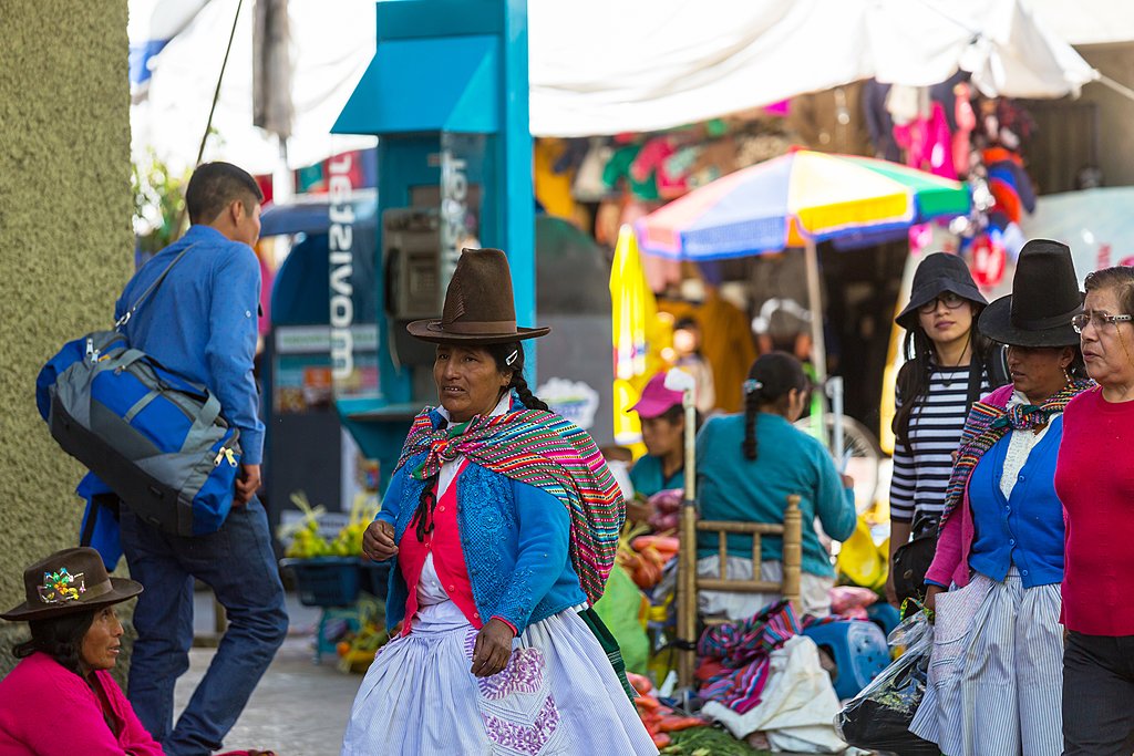 A busy market day in Huaraz